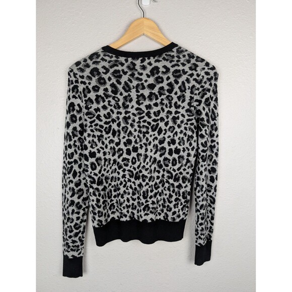 Ann Taylor Cardigan Sweater Womens Small Gray Black Leopard Button Front NWT - Picture 2 of 9